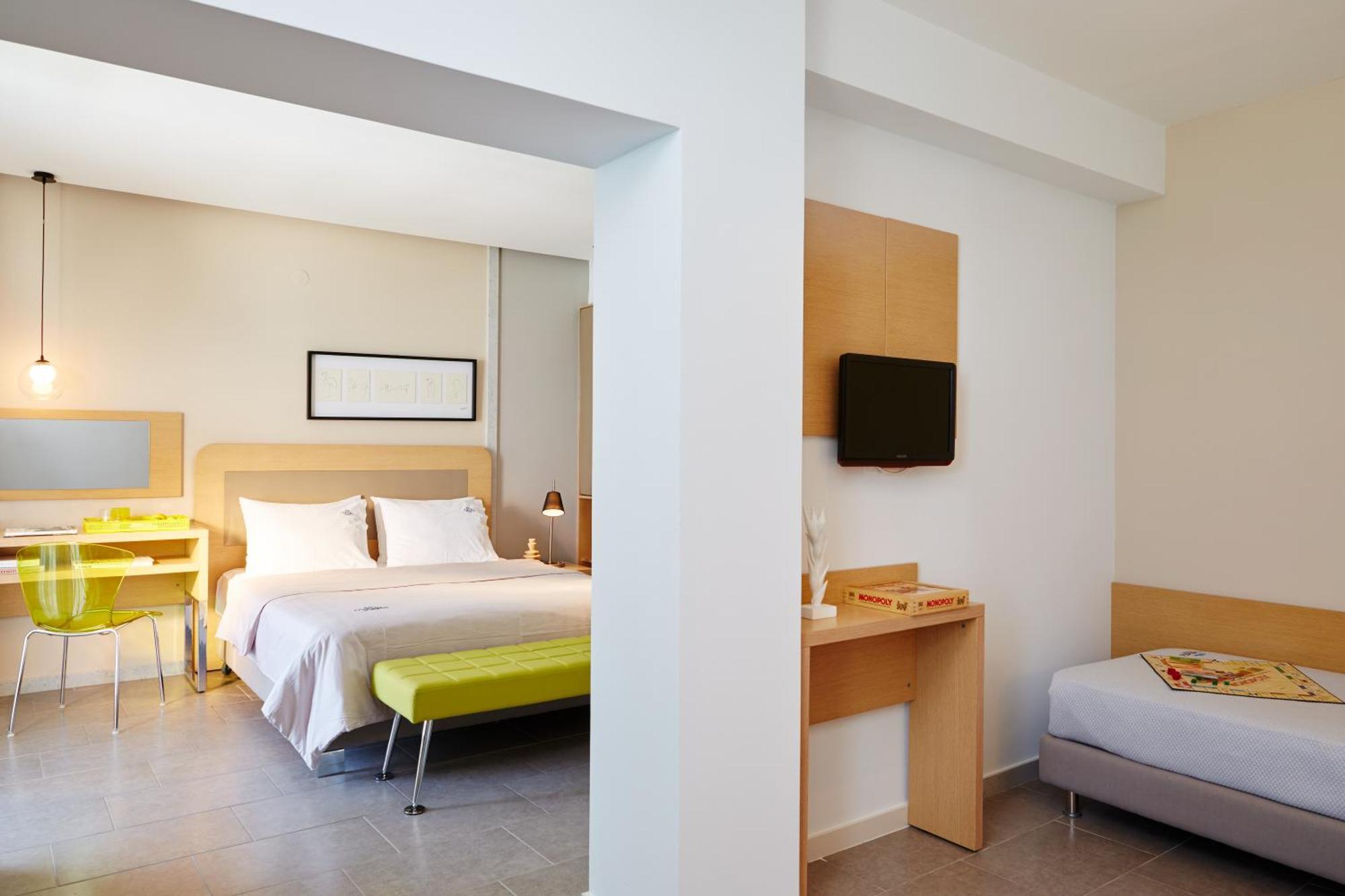Margarita Sea Side Hotel Kallithea  Habitación foto